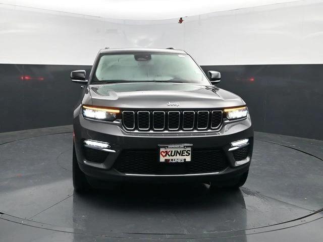 jeep grand cherokee 2024 1C4RJYB69RC720512 image jeep grand cherokee 2024 1C4RJYB69RC720512 image